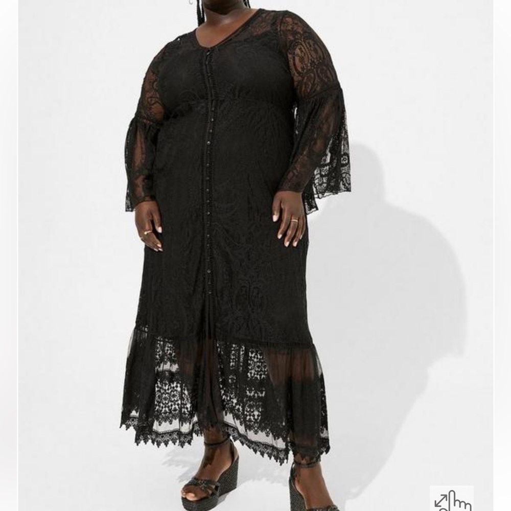 NWT torrid Festi size 2 boho lace festival dress